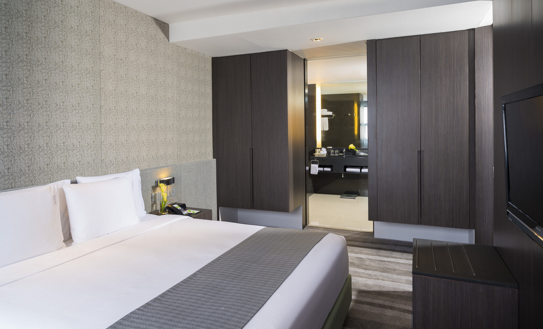 Executive Suite